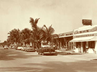 Fifth Avenue South shopping district, c. 1950's.